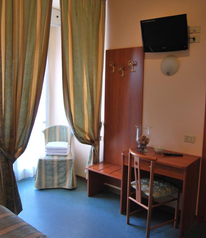 Hotel Acerboli Rimini Szoba fotó