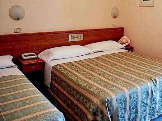 Hotel Acerboli Rimini Kültér fotó