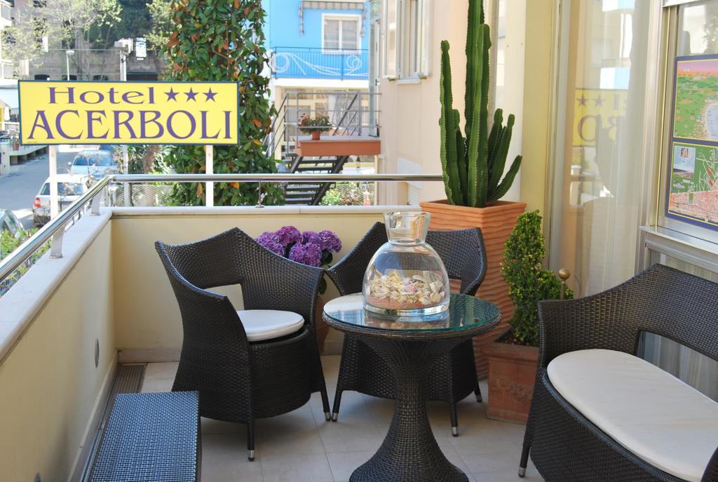 Hotel Acerboli Rimini Kültér fotó
